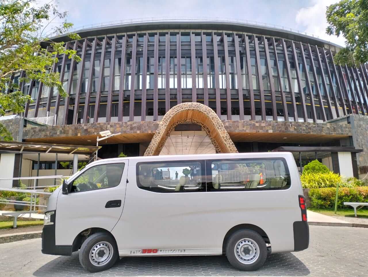 main image for blog on how to get around cebu